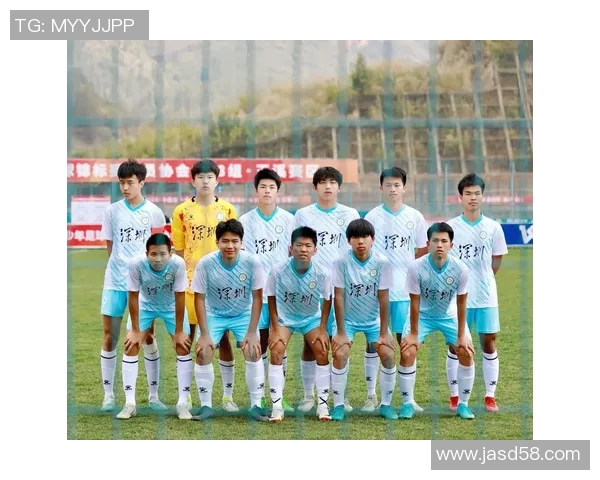 深圳足球队实力引发热议球迷与专家各执一词的争论分析