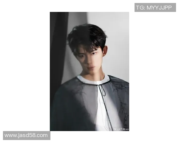 吴磊凭借精湛演技与多面才华再度赢得观众喜爱,未来发展备受瞩目